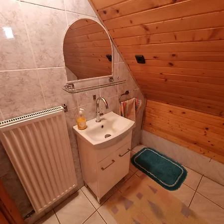 Julia Vendeghaz Апартаменты